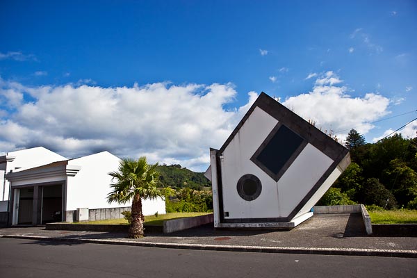 An upside down house